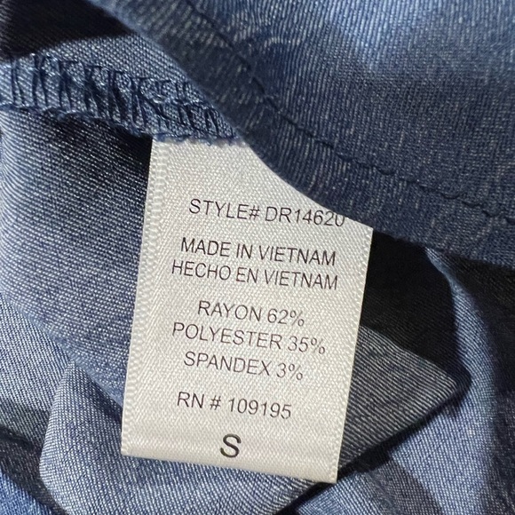 NWT - Love J off Shoulder Dress size small - Picture 3 of 3